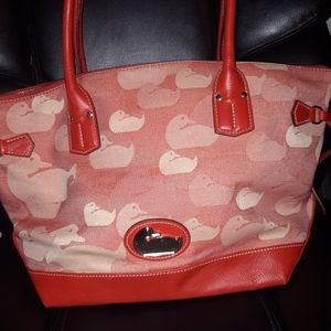Dooney & Bourke